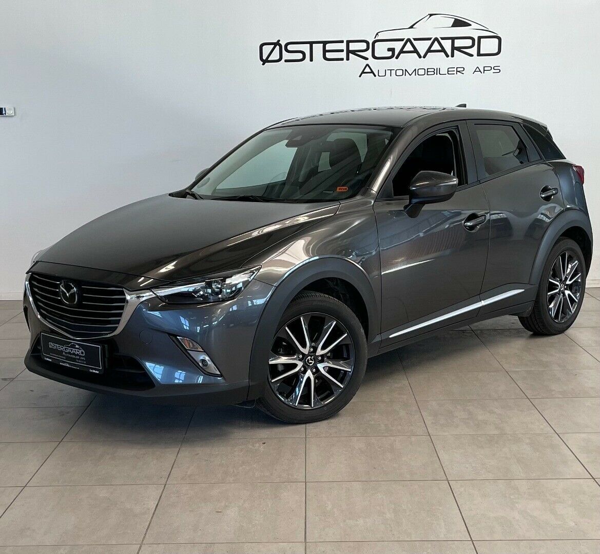 Grå Mazda CX-3 fra 2017