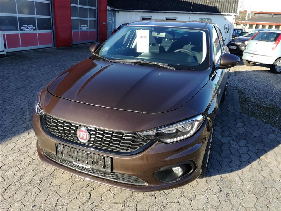 Bronze Fiat Tipo fra 2017