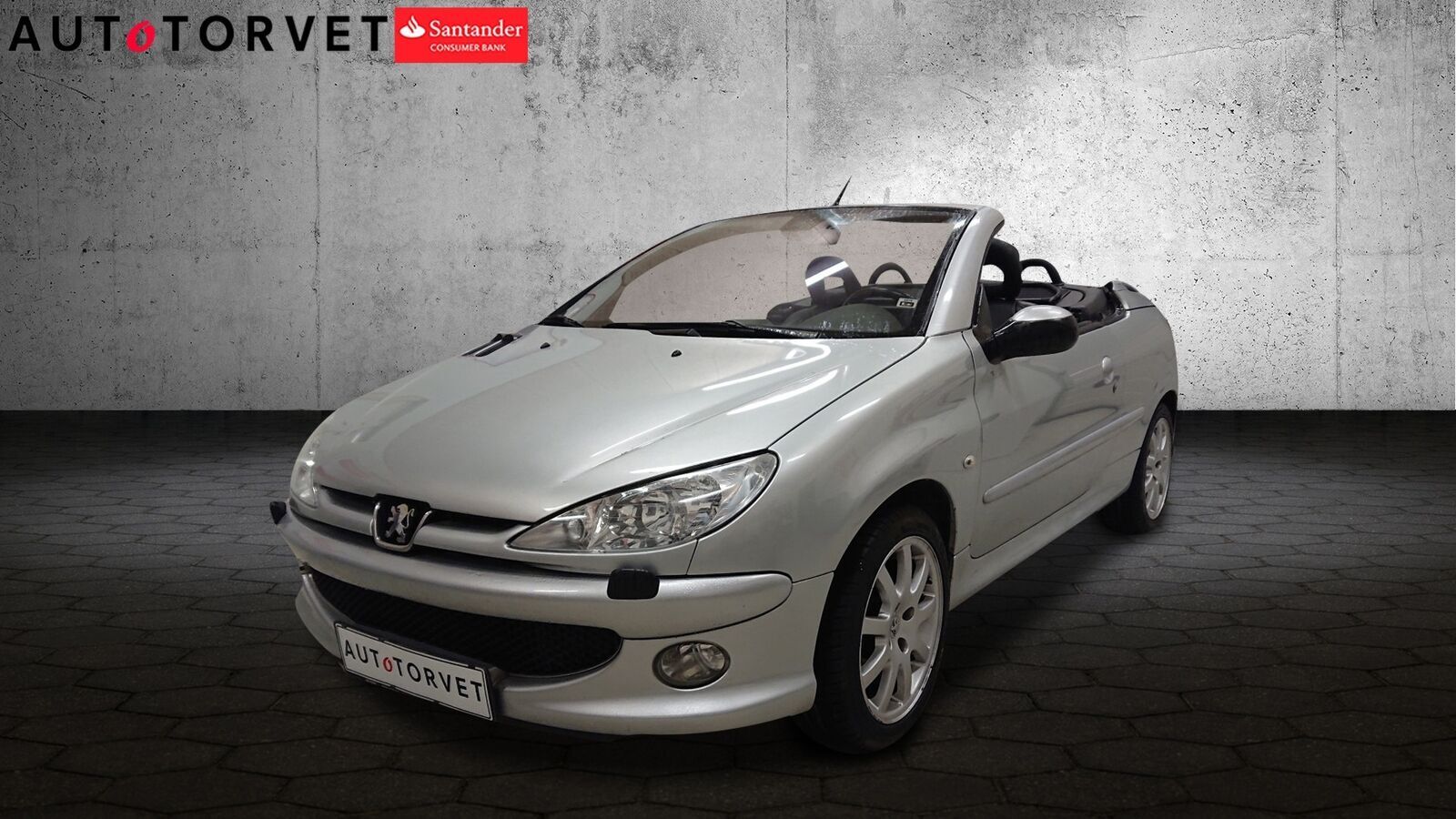 Grå Peugeot 206 fra 2005