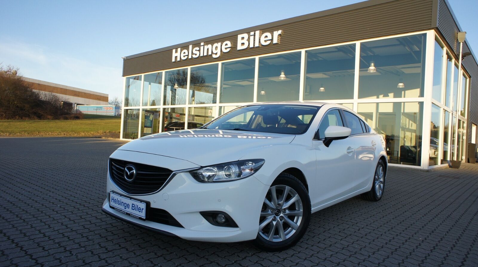 Grå Mazda 6 fra 2013