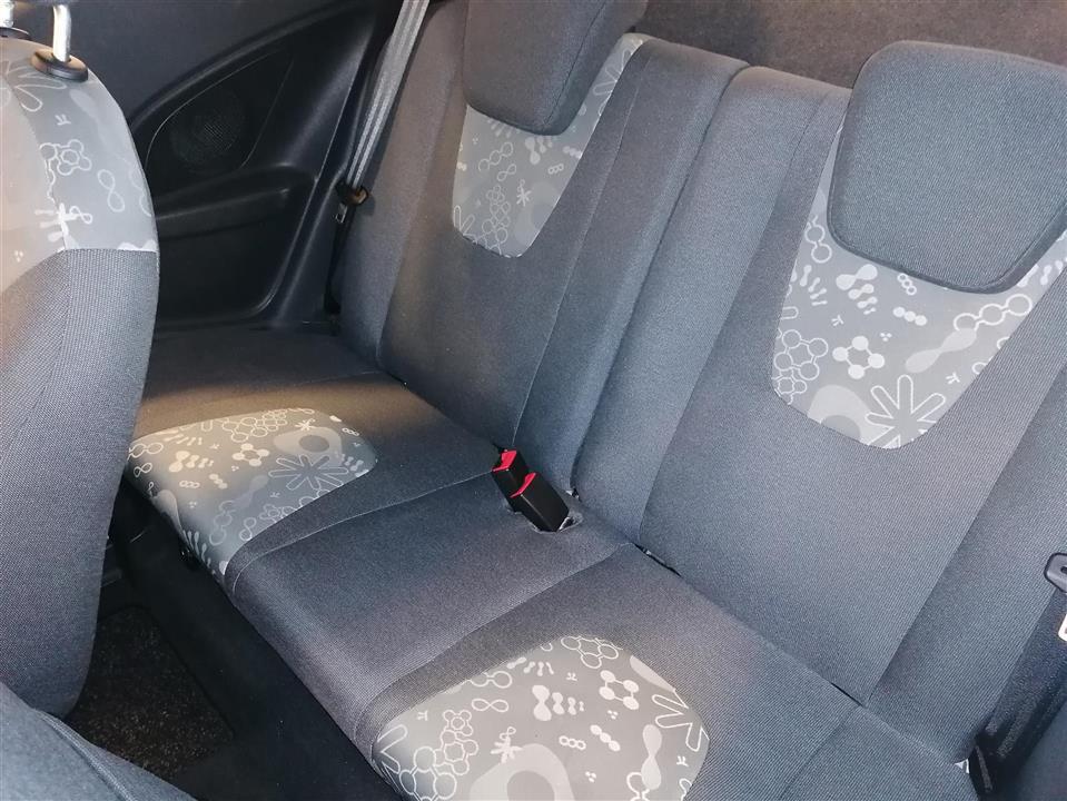 Hvid Ford Ka fra 2012
