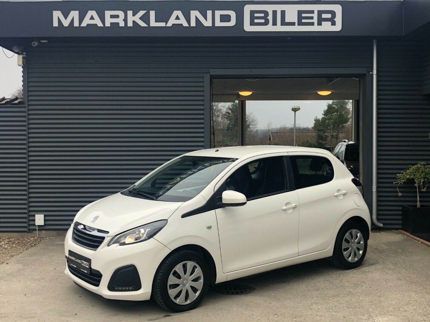 Hvid Peugeot 108 fra 2016