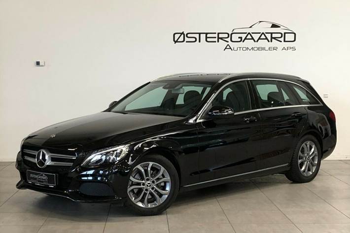 Sort Mercedes C220 d fra 2018