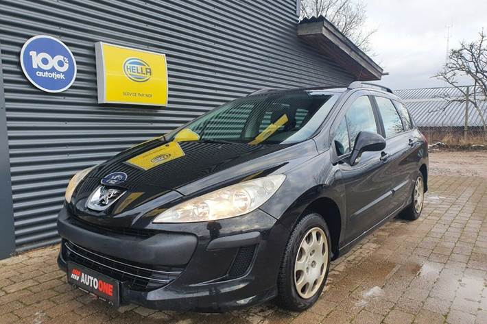 Grå Peugeot 308 fra 2009