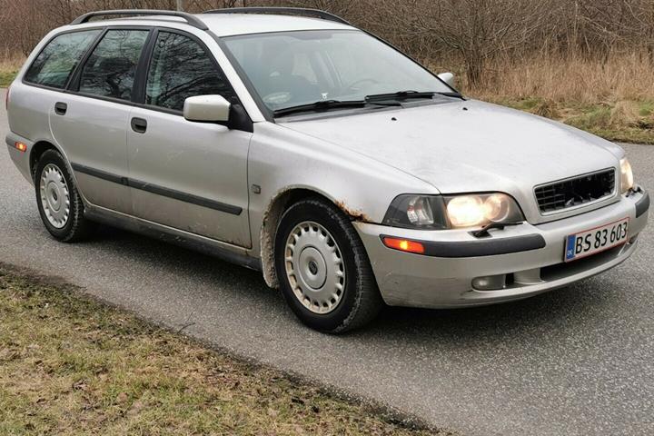 undefined Volvo V40 fra 2003