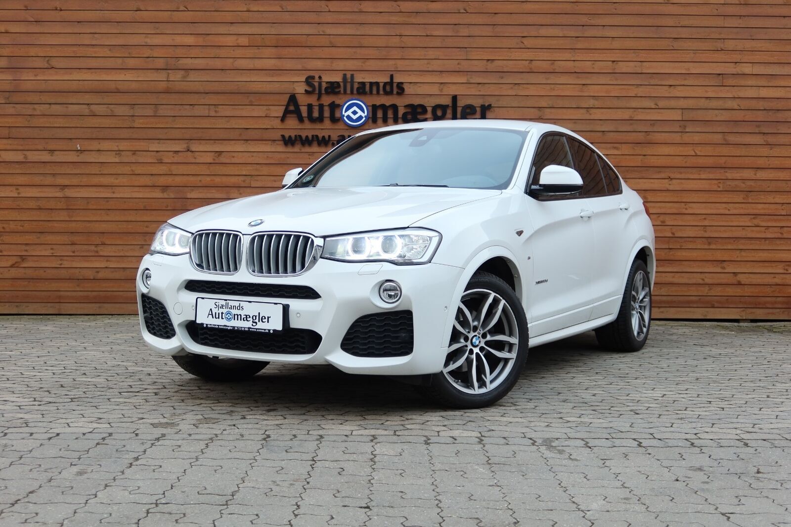 Hvid BMW X4 fra 2016