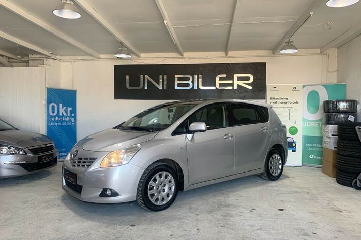 undefined Toyota Verso fra 2012