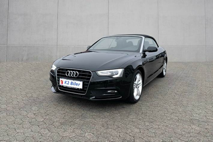Grå Audi A5 fra 2012