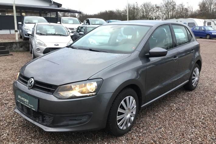 Grå VW Polo fra 2010