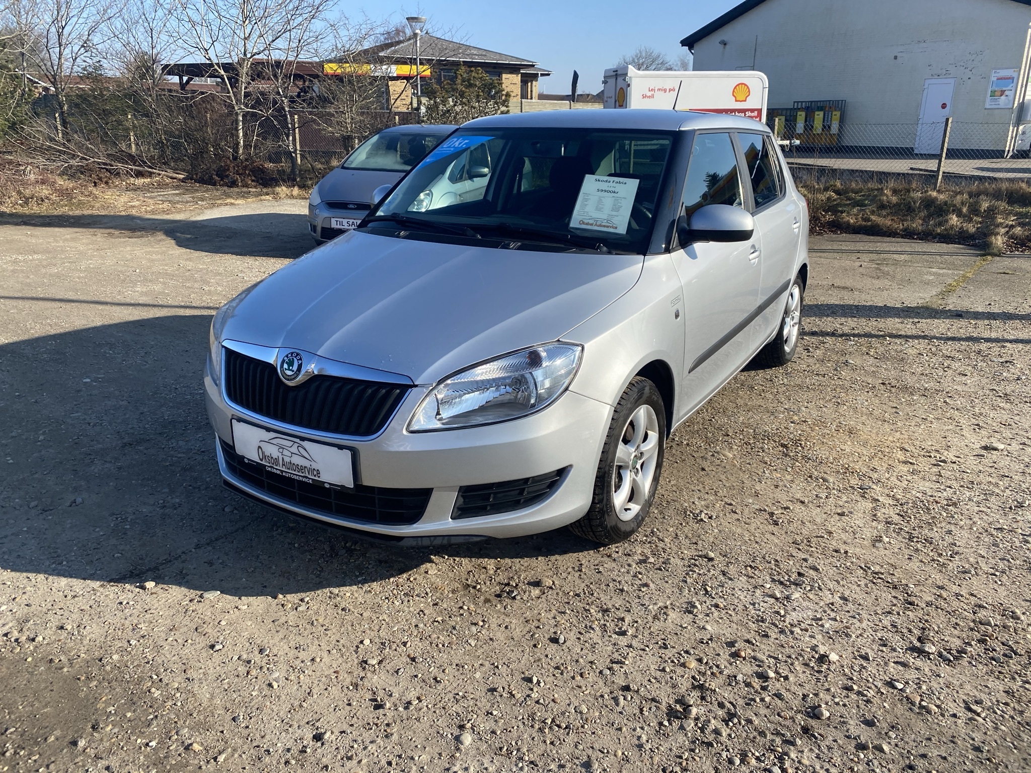 Sølv Skoda Fabia fra 2011