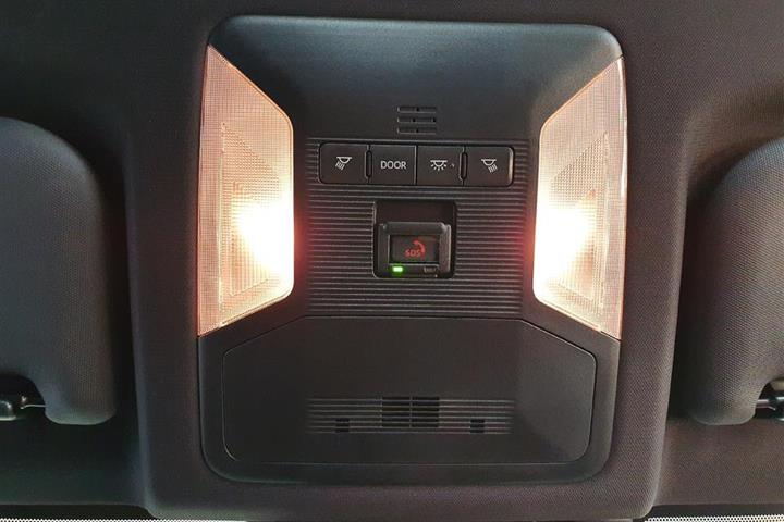 Grå Toyota RAV4 fra 2020