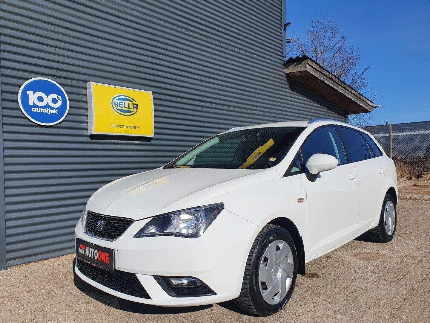 Grå Seat Ibiza fra 2013