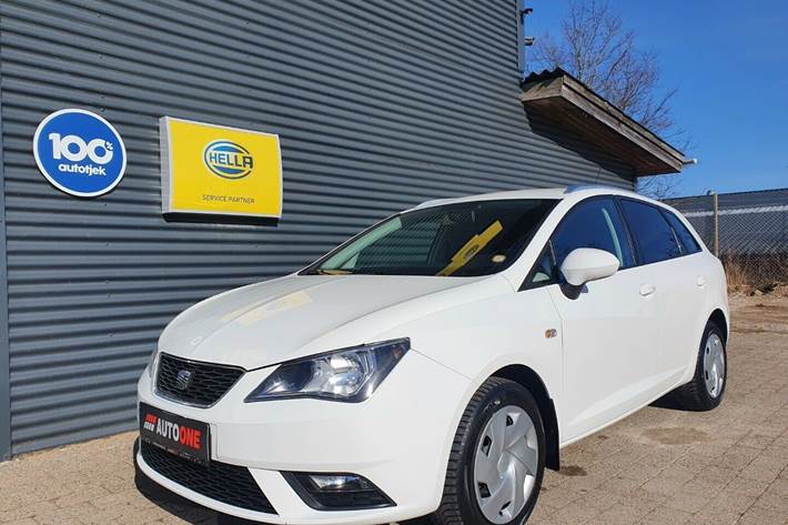 Grå Seat Ibiza fra 2013
