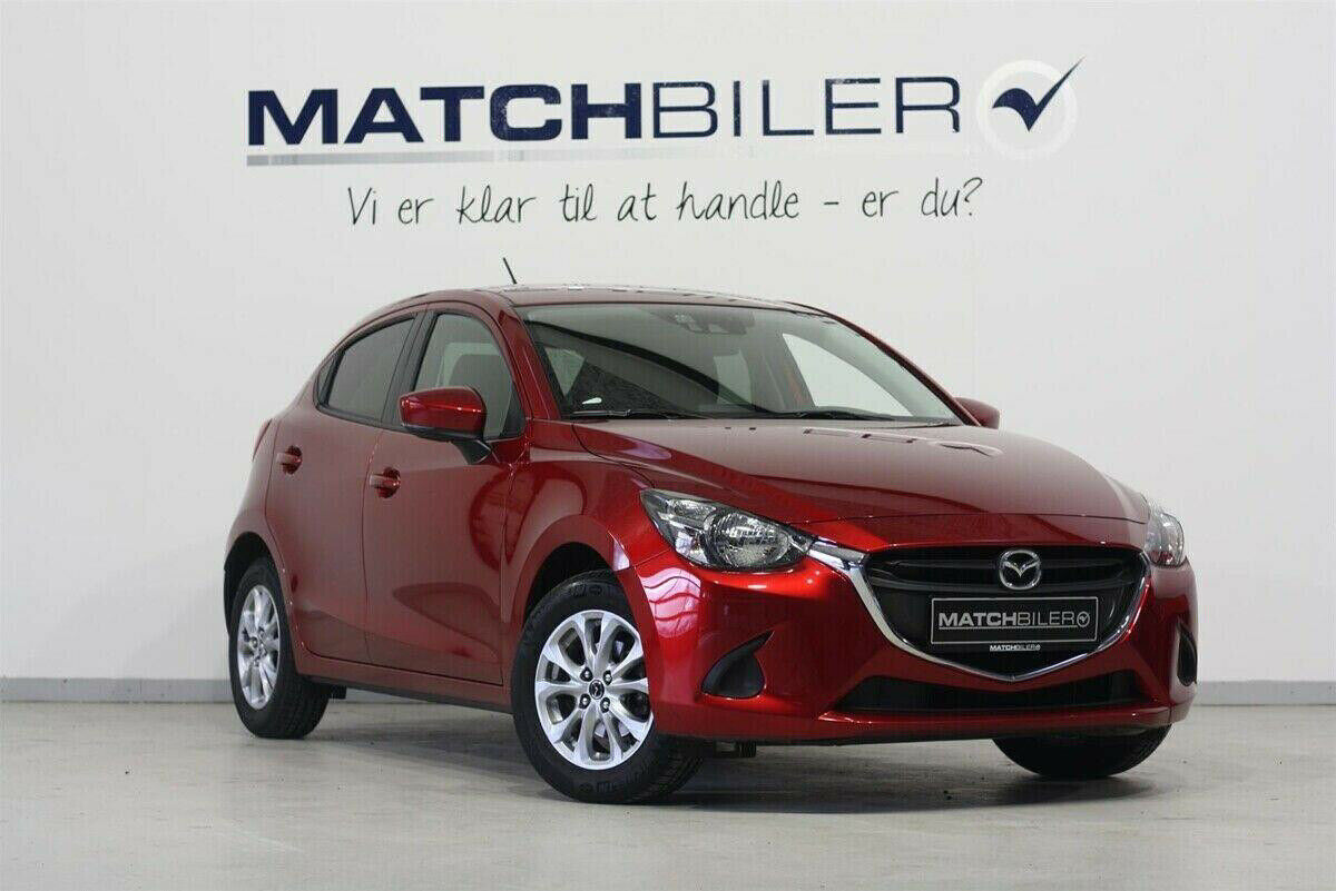 Grå Mazda 2 fra 2018