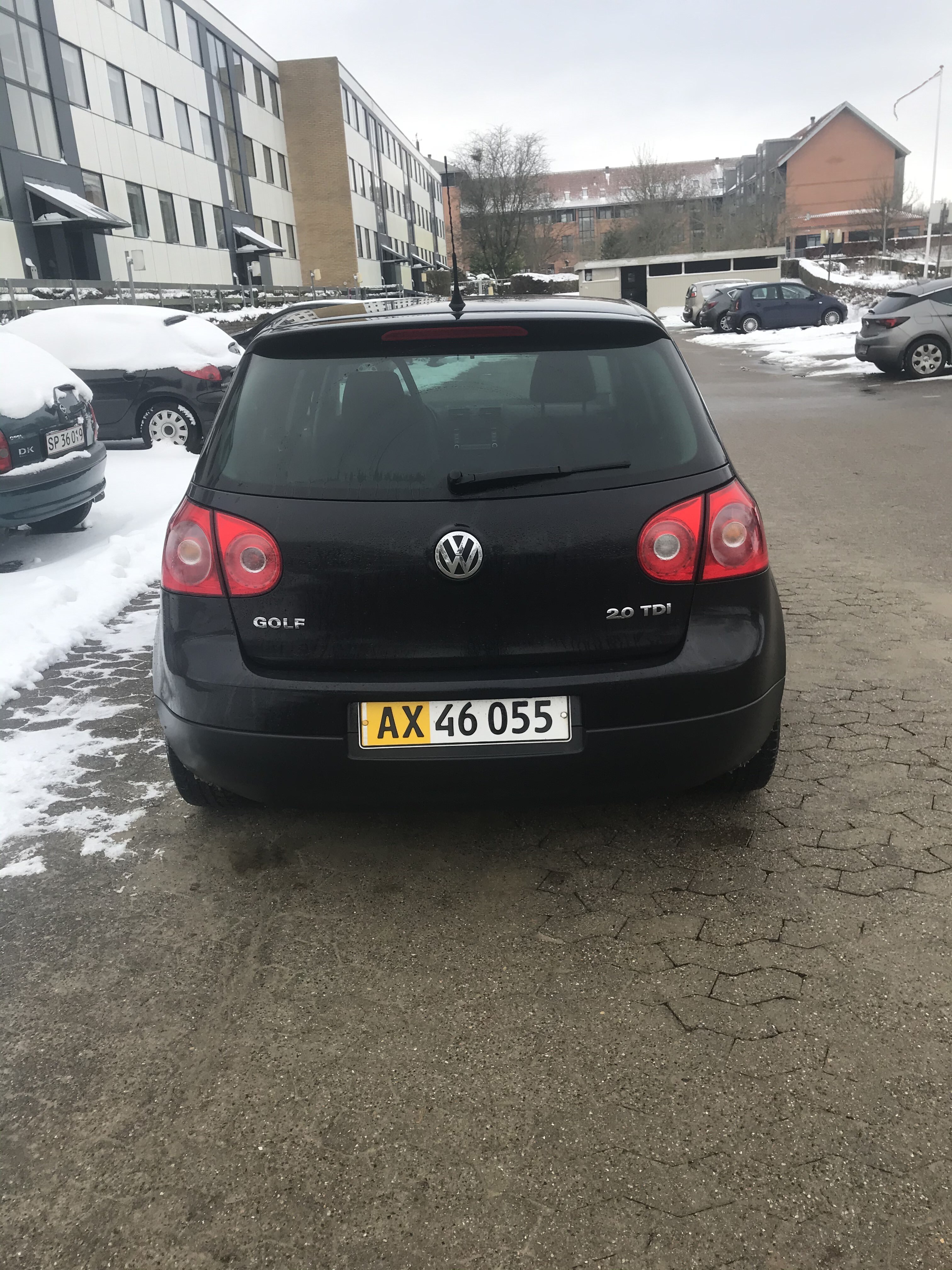 Sort VW Golf V fra 2008
