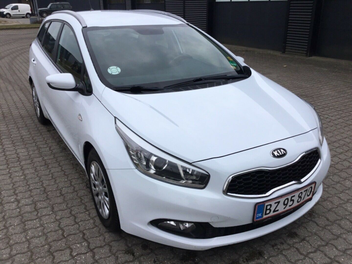 Kia Ceed 1,6 GDi Style+ SW - 94.900 kr