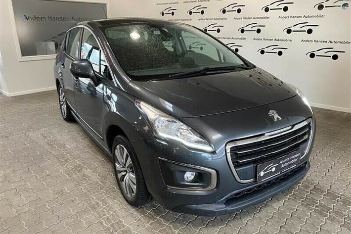 Grå Peugeot 3008 fra 2016