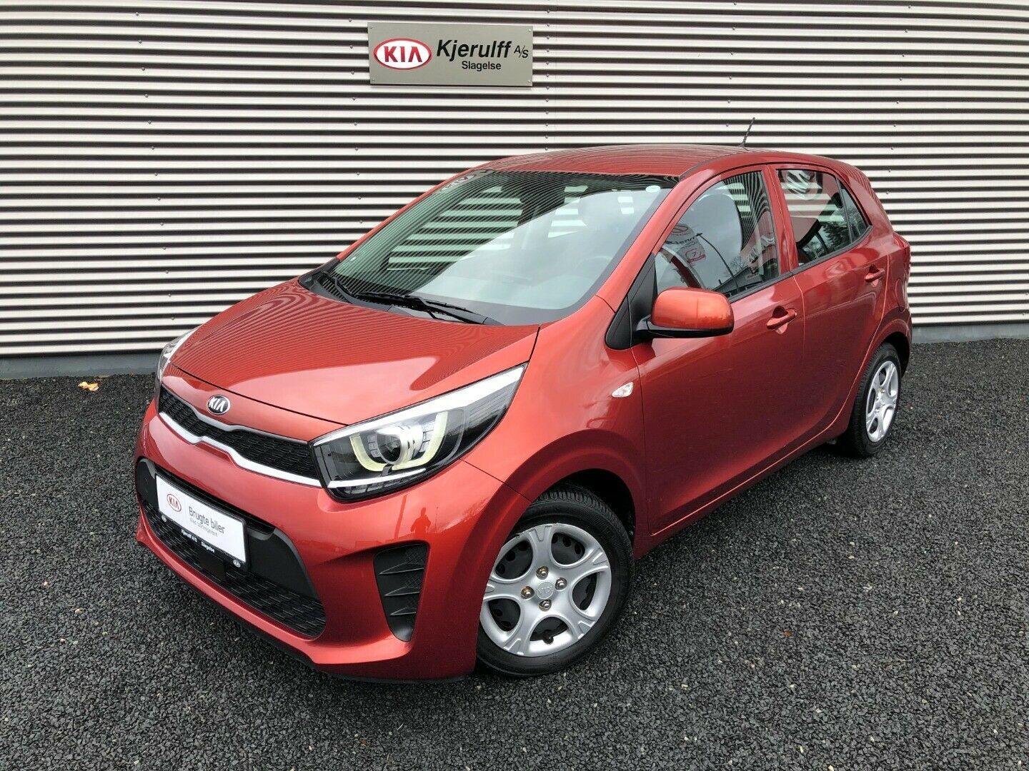 Grå Kia Picanto fra 2018
