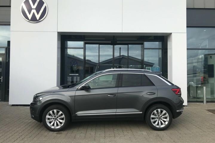 Grå VW T-Roc fra 2021