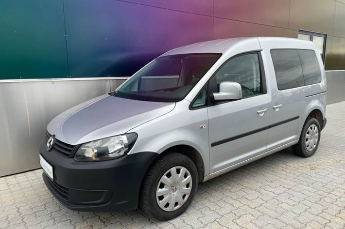 Grå VW Caddy fra 2011