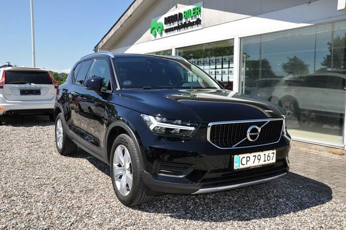 Sort Volvo XC40 fra 2020