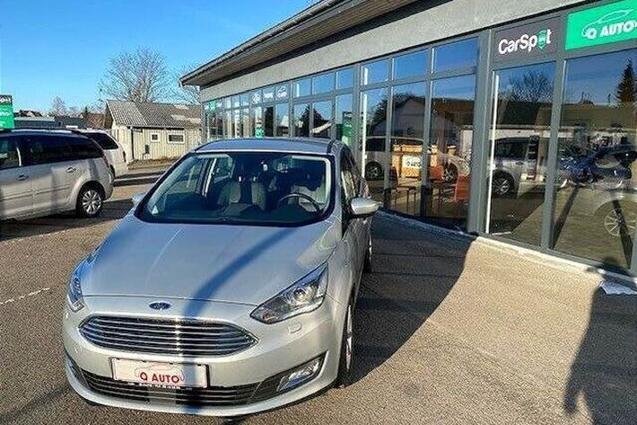 Sølv Ford C-MAX fra 2017