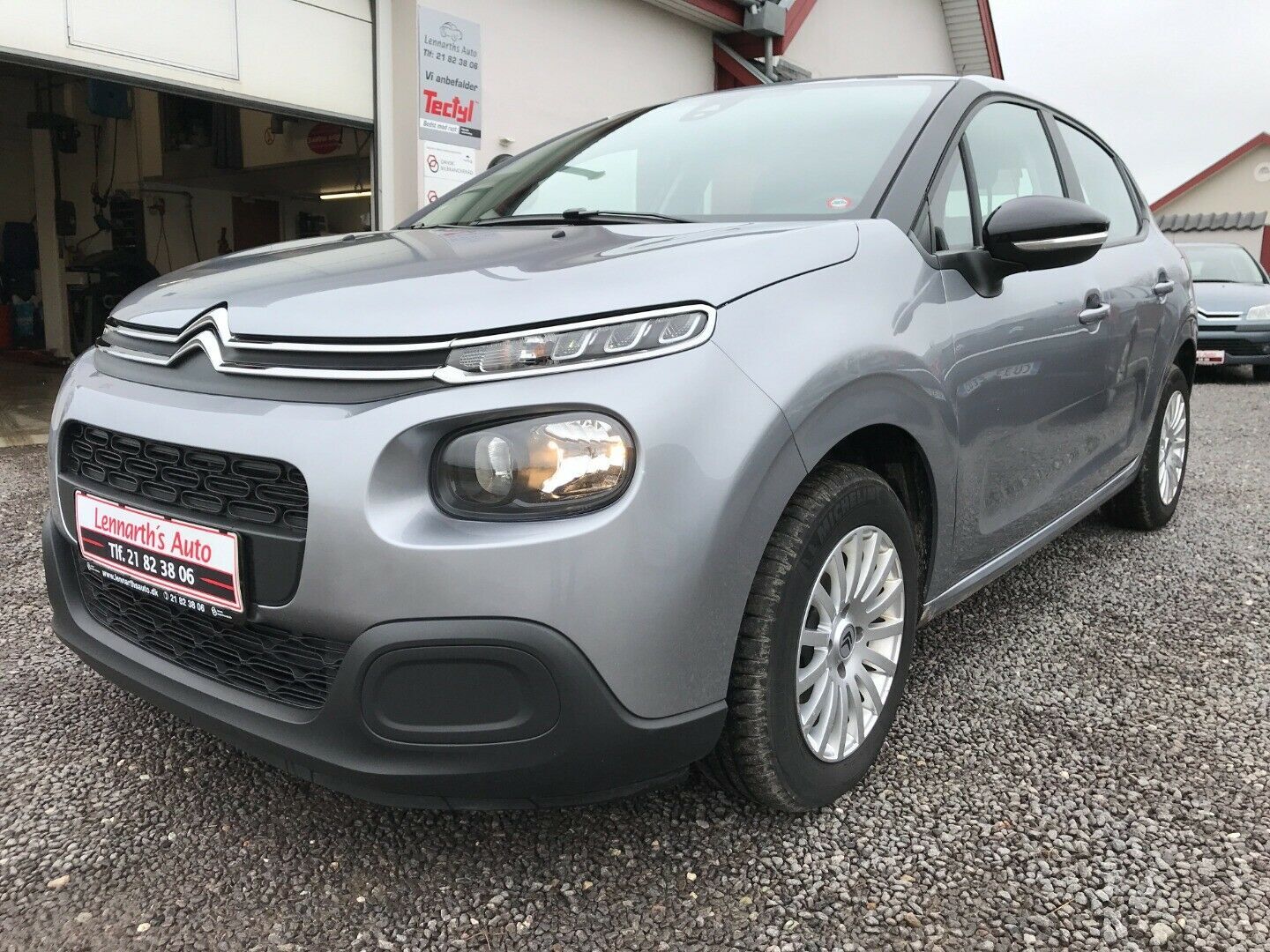 Grå Citroën C3 fra 2020