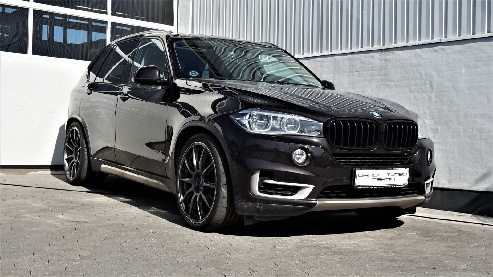 Brun BMW X5 fra 2015