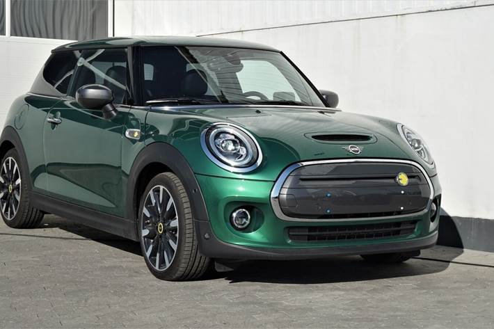 Grøn Mini Cooper SE fra 2020