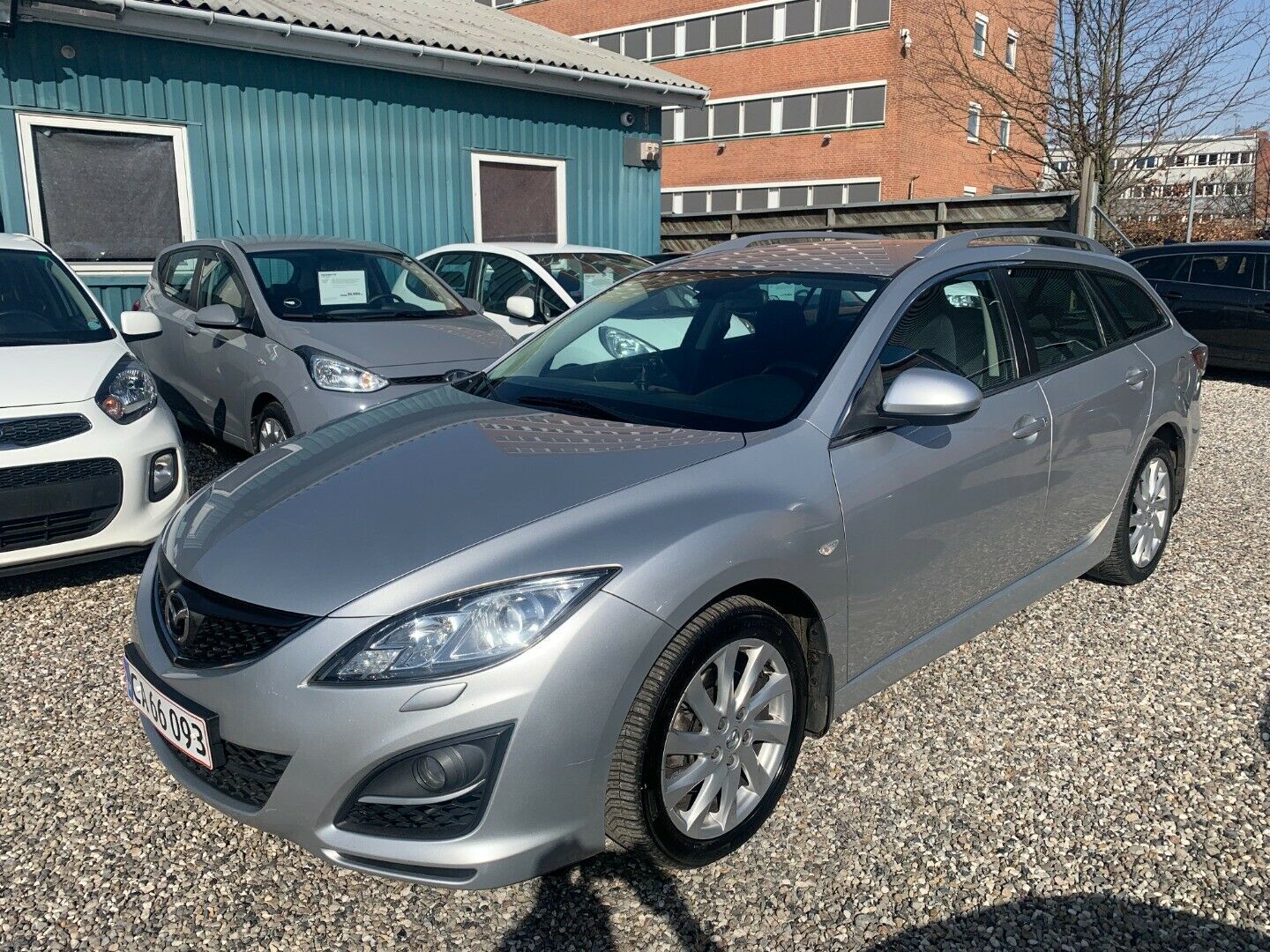 Grå Mazda 6 fra 2010