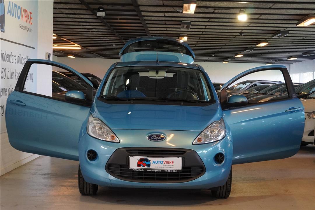 Blå Ford Ka fra 2014
