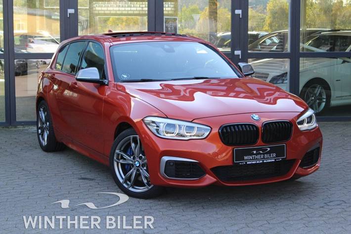 Orange BMW M140i fra 2017