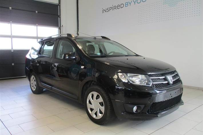 Sort Dacia Logan fra 2014