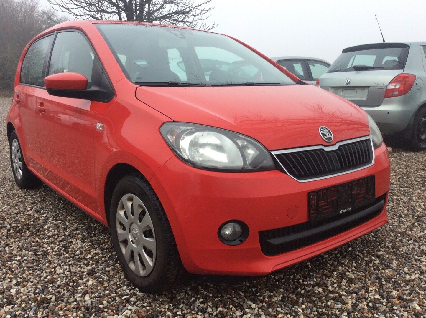 Rød Skoda Citigo fra 2013