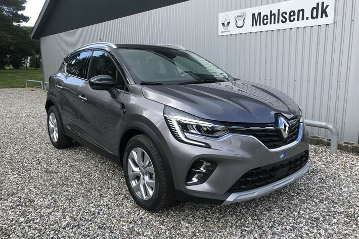 Grå Renault Captur fra 2020