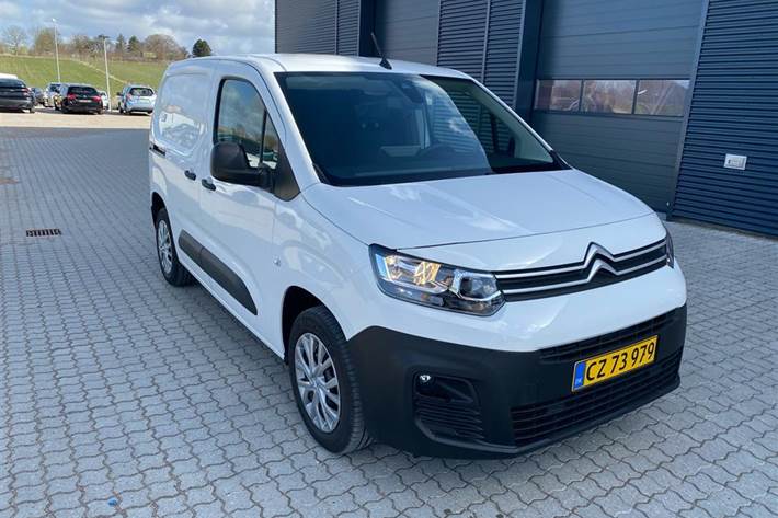 Hvid Citroën Berlingo fra 2021