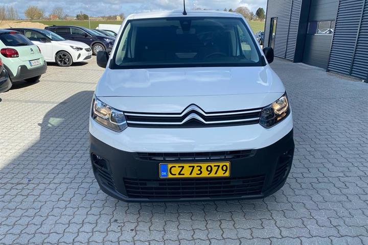 Hvid Citroën Berlingo fra 2021