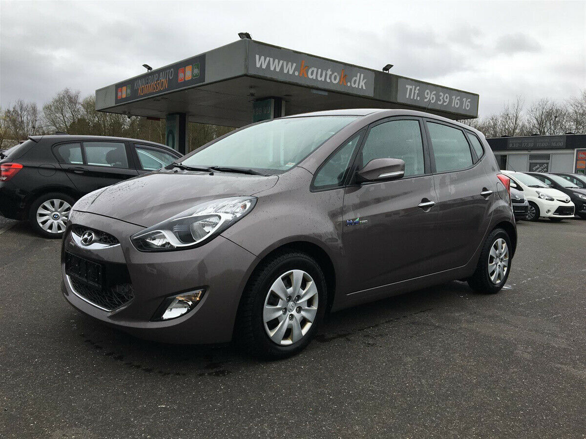 Brun Hyundai ix20 fra 2012