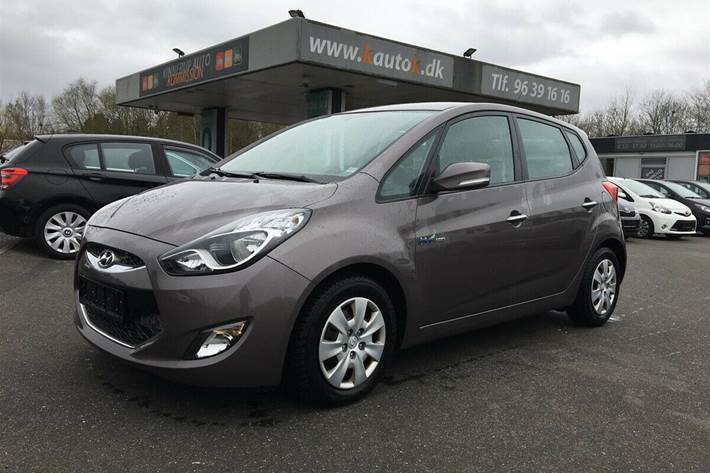 Brun Hyundai ix20 fra 2012