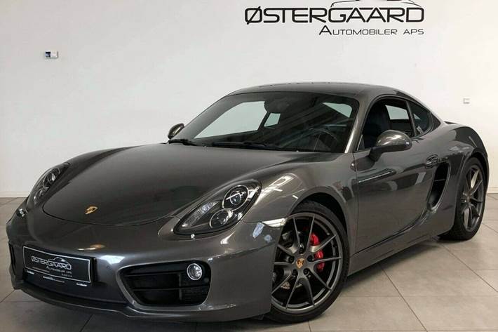 Grå Porsche Cayman S fra 2013
