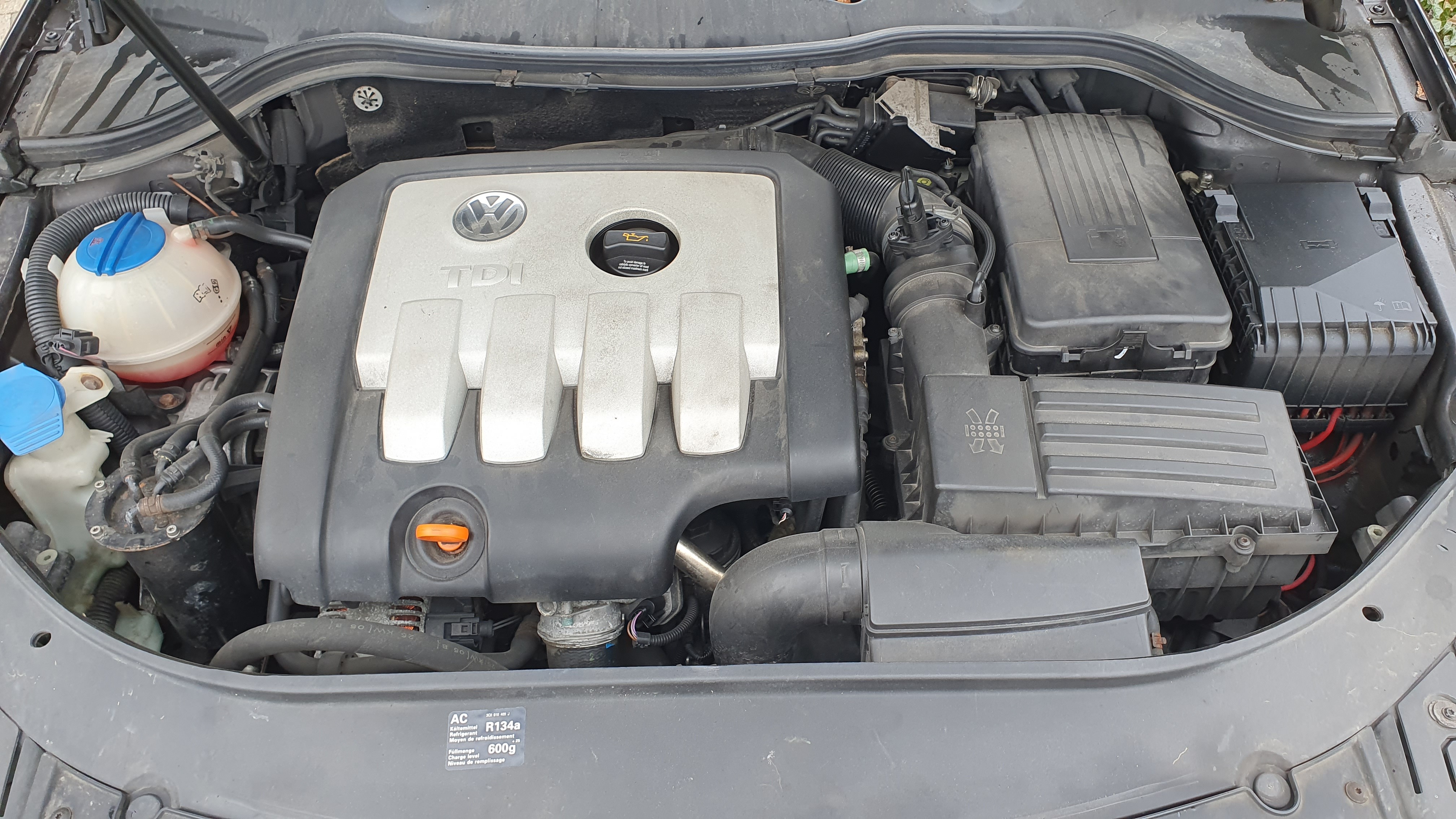 Brun VW Passat fra 2005
