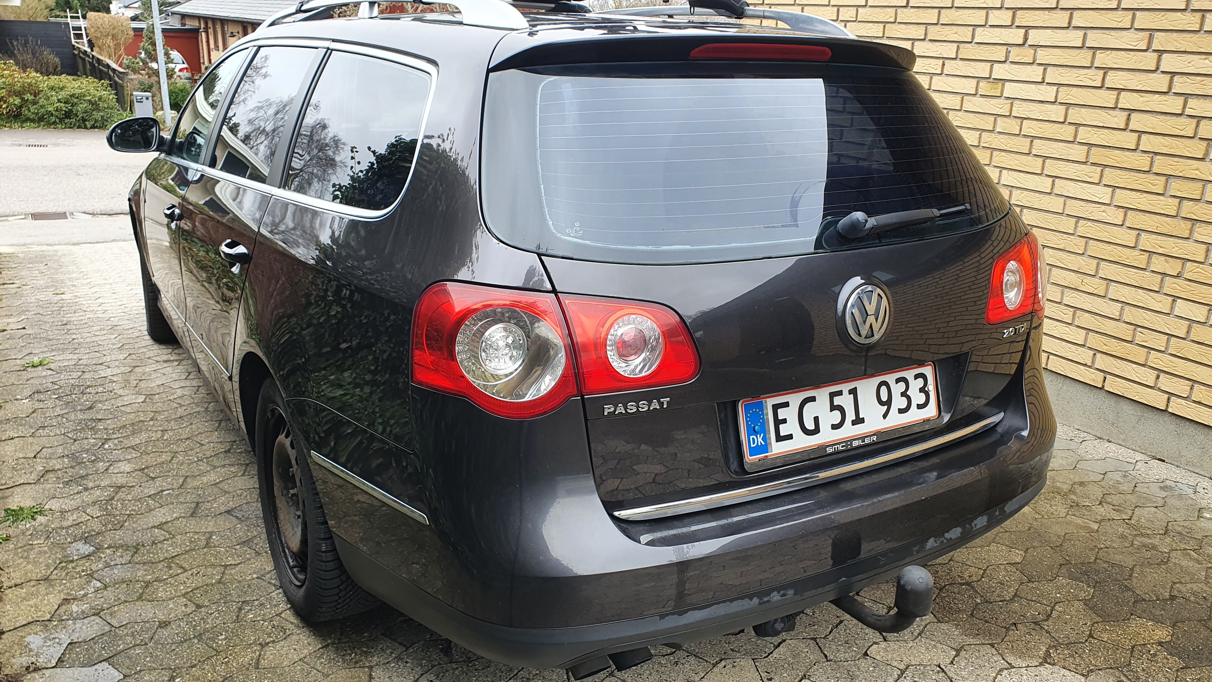 Brun VW Passat fra 2005
