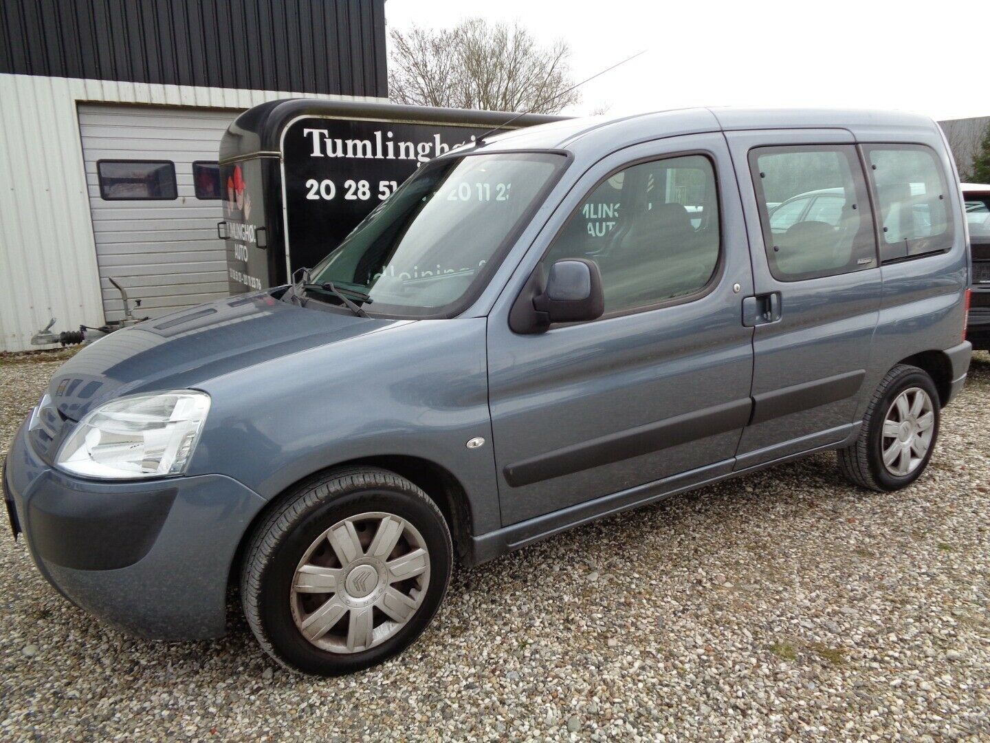 Grå Citroën Berlingo fra 2006