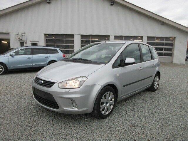 Grå Ford C-MAX fra 2010