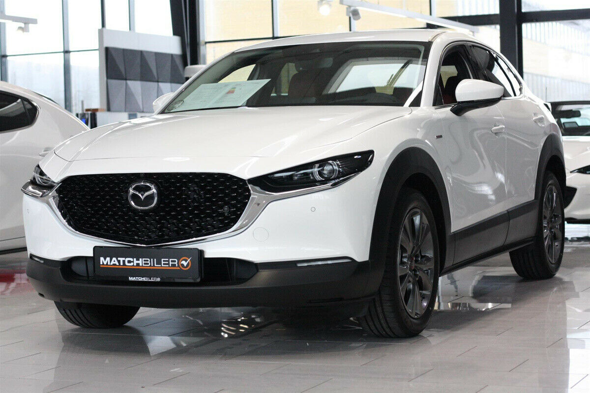 Grå Mazda CX-30 fra 2021