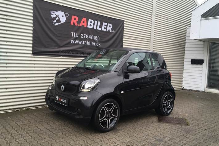 Sort Smart Fortwo fra 2015