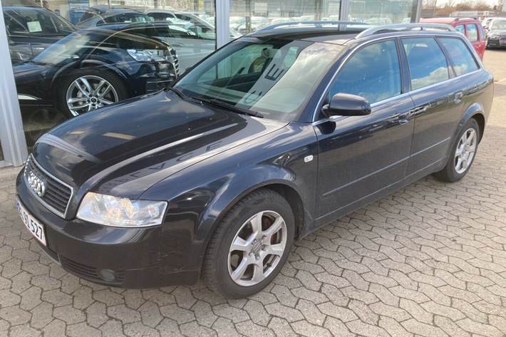 Sort Audi A4 fra 2003