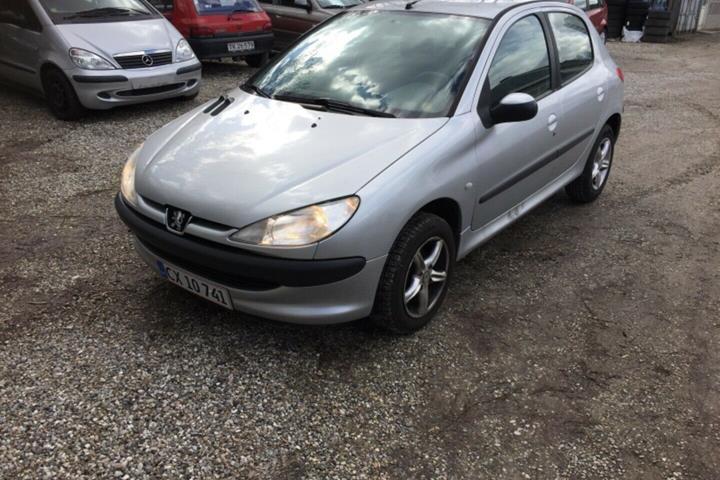undefined Peugeot 206 fra 2002