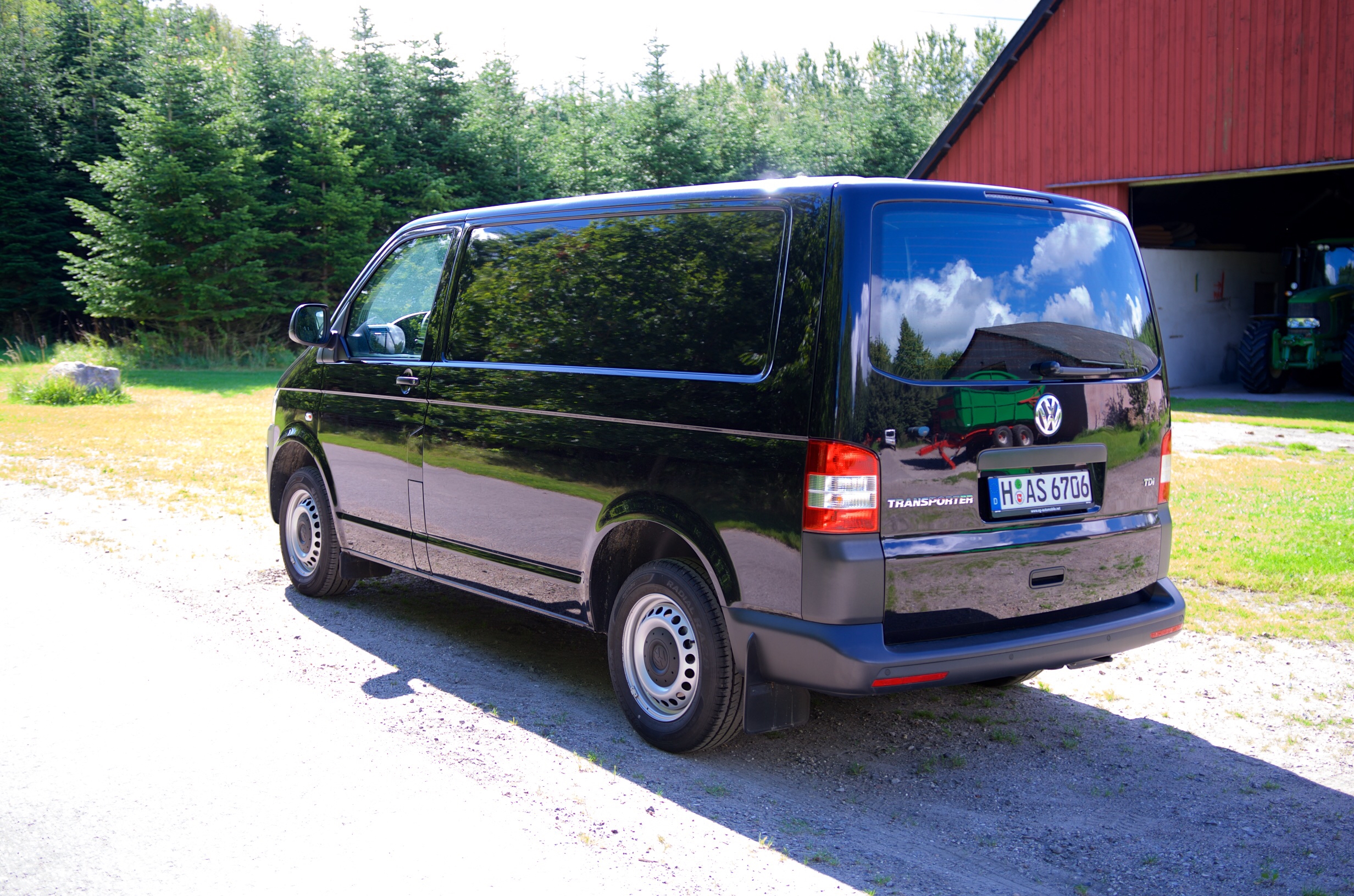 Sort VW T5 fra 2014