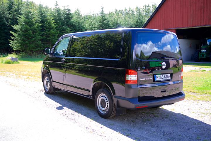 Sort VW T5 fra 2014